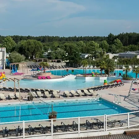 La Reserve Kamp alanı 4*