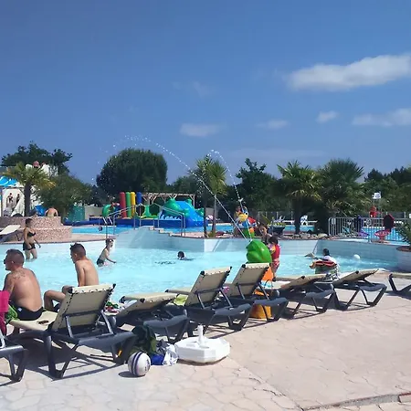 La Reserve Kamp alanı 4*