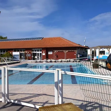 La Reserve Kamp alanı Mimizan-Plage